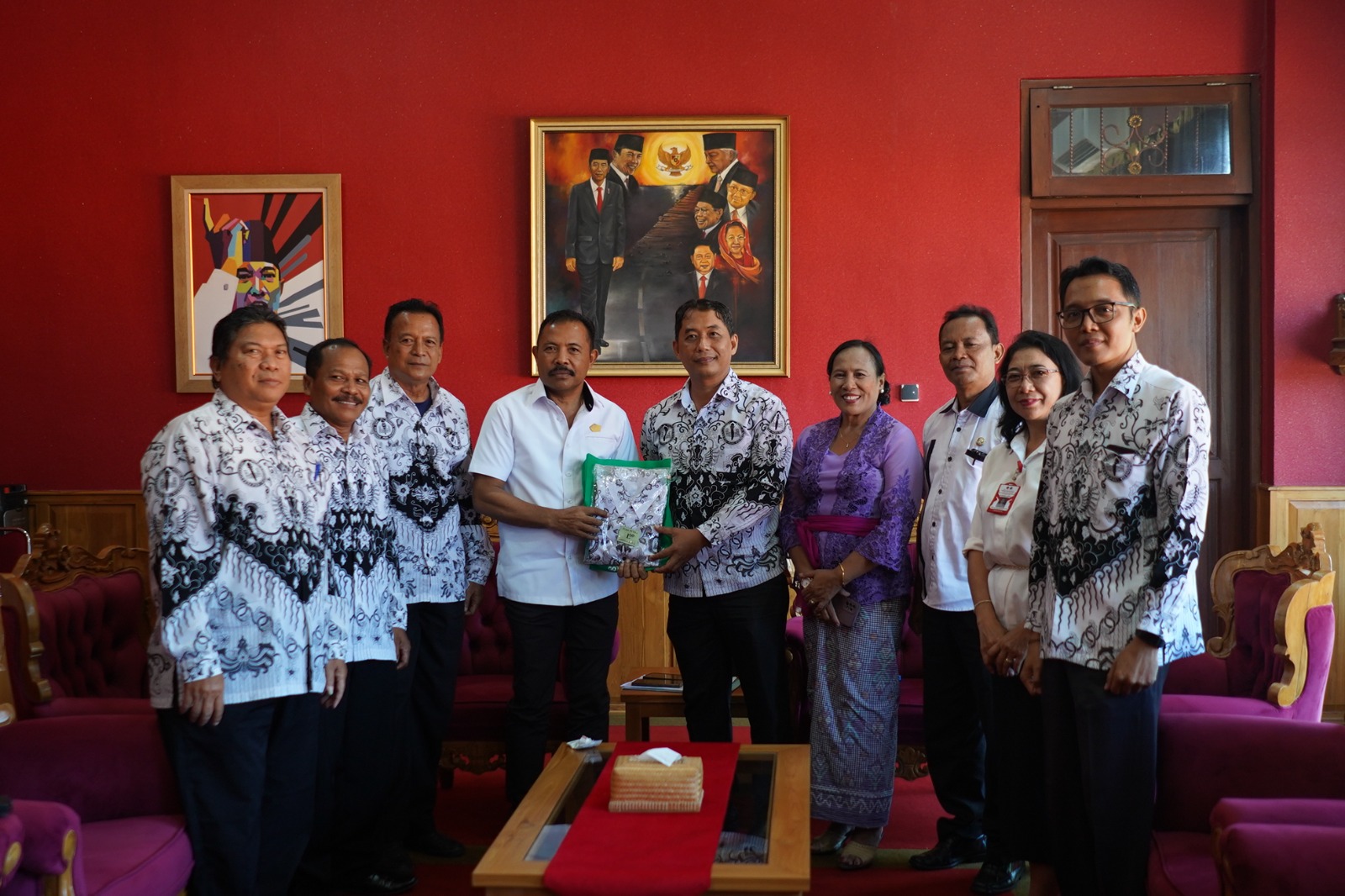 Ngurah Arya: DPRD Buleleng Terus Bersinergi dengan Elemen Masyarakat dalam Mendorong Program-program Bermanfaat