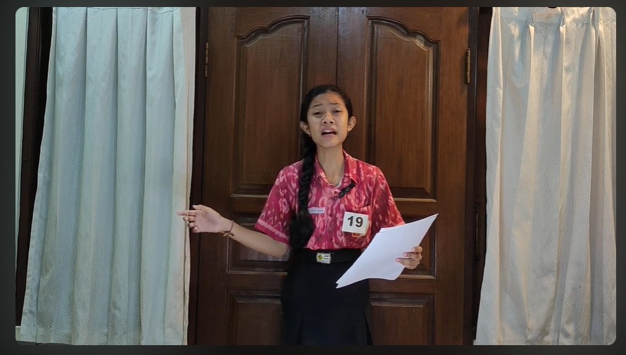 Kesalahan-kesalahan Umum dalam Membaca Puisi ---Catatan Juri Lomba Baca Puisi HUT SMAN 1 Petang